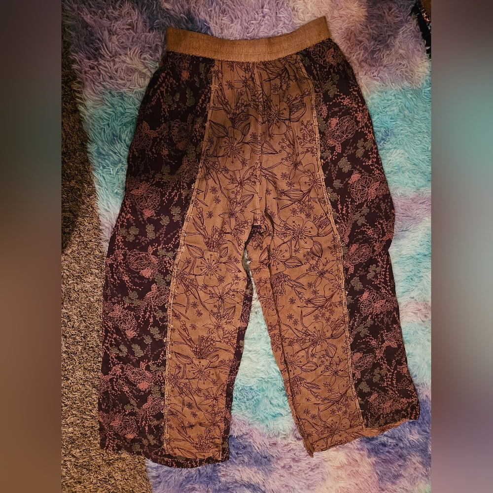 Tienda Ho Free Size Lightweight Flowy Split Leg Muilticolored Pants